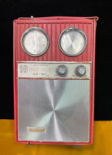 Vintage 1960s Valiant 18 Solid State Acdc Wa.f.c. Portable Radio Hong Kong