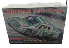 Nos Vintage Monogram Mountain Dew 11 Nascar Stock Race Model Car Kit 2204