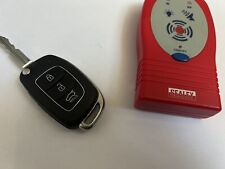 Hyundai I10 I20 I30 Tucson Santa Fe 3 Button Remote Key Fob Oka-420t