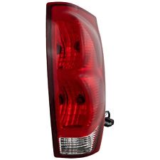 Tail Light Rh For 2002-2006 Chevrolet Avalanche 1500 Avalanche 2500 With Bulb