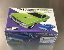 Mpc 74 Plymouth Road Runner Factory Sealed Model-kit Mpc920m12 125 Scale