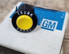 1970-81 Gm Pontiac Firebird Trans Am Power Trunk Glove Box Yellow Button Dash