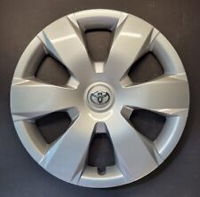 One Wheel Cover Hubcap 2007-2011 Toyota Camry 16 Silver 61137 Used