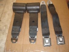 2002 Ford Allied Signal Bendix Seat Belts Black 4 Females 2 Retractors D 702