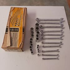 Vtg Craftsman Usa 30-piece Metric Socket Wrench Set -v- Orig Box 14 38 12 Dr