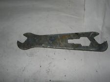 Banks 5-32 Automotive Dealership Specialty Servicing Hand Tool Very Nice Used