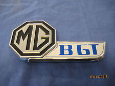 Mg Bhh855  New  Mgb Bgt Gt Tailgate Badge Blue  Od16