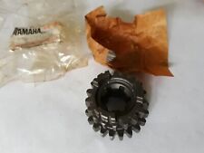 Genuine Yamaha 3rd Pinion Transmission 1821t 34x-17131-00 Dt125lc 86 87 35a 35e