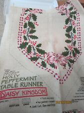 New Craft Material Holly Peppermint Table Runner Daisy Kingdom 15x85 Or Shorter