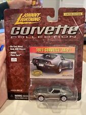 Johnny Lightning Corvette Collection 1971 Corvette Zr-2 Silver. Limited Edition
